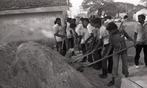 GOTONG-ROYONG