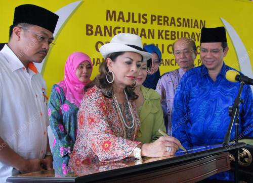SULTANAH KALSOM