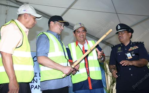 HISHAMUDDIN TUN HUSSEIN