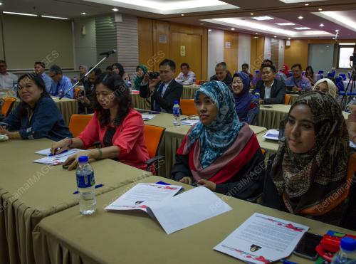 KL12_19122014_NPC_FREEDOM