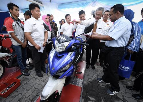 KL12_19122018_JALANRAYA