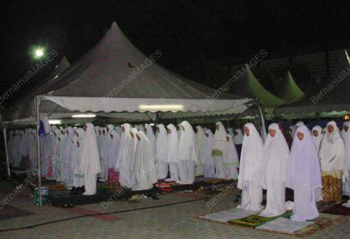 SOLAT TERAWIH