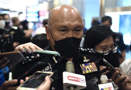 DATUK MOHD KAMARUDIN MD DIN