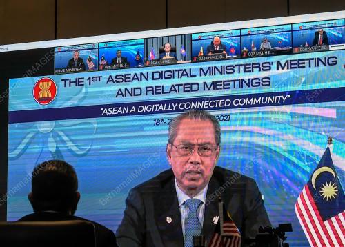TAN SRI MUHYIDDIN YASSIN