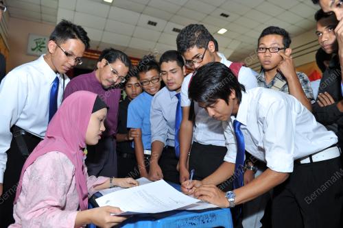 KL12_21032012_SPM