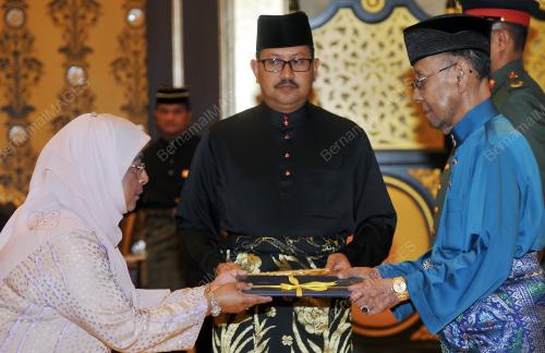 KL12_21032016_AGONG
