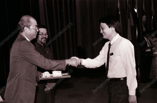 DATUK LEE KIM SAI