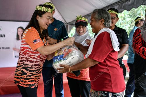 HANNAH YEOH