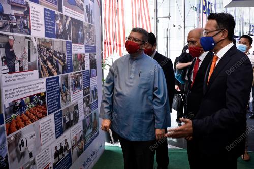 DATUK SAIFUDDIN ABDULLAH