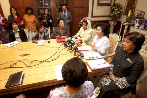 ROSMAH MANSOR