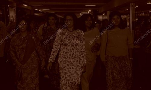 RAFIDAH AZIZ BERBUKA PUASA MALAM TUJUH LIKUR