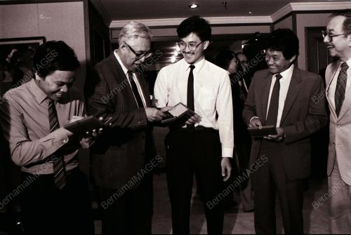 ULANGTAHUN BANK NEGARA