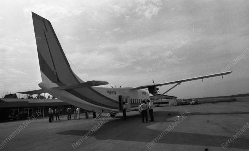 KL12_23022015_PESAWAT_BARU