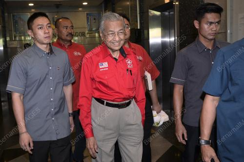 TUN DR MAHATHIR MOHAMAD
