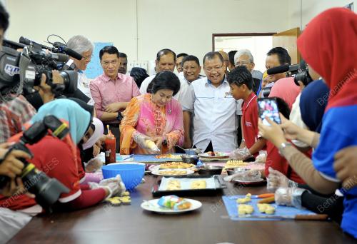 KL12_23052015_PERKASA