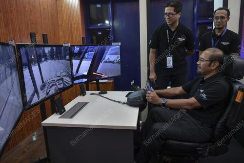 DATUK SERI MUSTAFAR ALI
