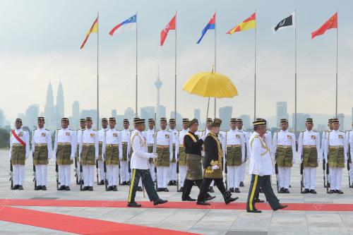 KL12_24042017_AGONG