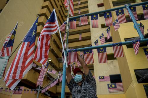 KEMPEN KIBAR JALUR GEMILANG
