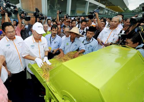 KL12_24112012_PM_MAHA_2012