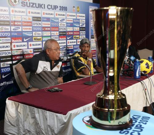 PIALA SUZUKI_PC