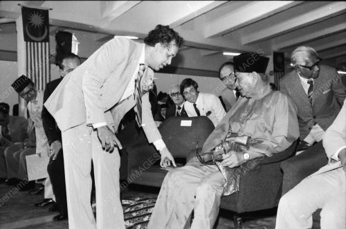 TUNKU ABDUL RAHMAN LANCAR BANGUNAN