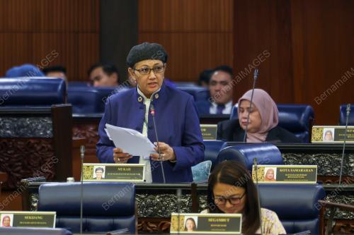 DATUK HANIFAH HAJAR TAIB