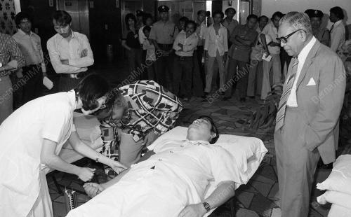 DR. LING LIONG SIK