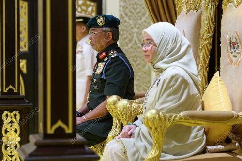 AL-SULTAN ABDULLAH RI'AYATUDDIN AL-MUSTAFA BILLAH SHAH
