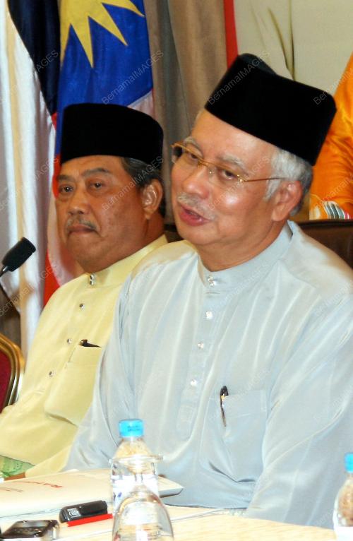 DATUK SERI MOHD NAJIB TUN ABDUL RAZAK