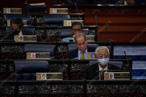 DATUK SERI ISMAIL SABRI YAAKOB