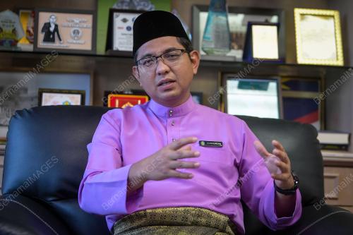 HASROLNIZAM SHAARI