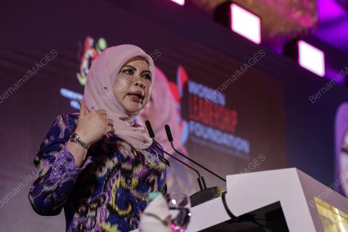 DATUK SERI RINA MOHD HARUN