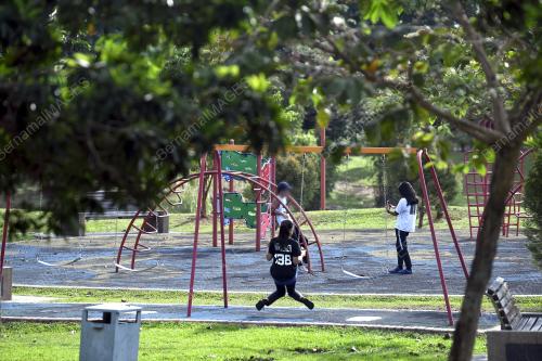 PENUTUPAN SEMENTARA TAMAN PERMAINAN