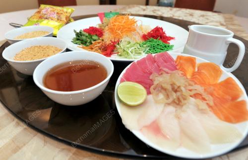 KL12_27122013_FOOD_REVIEW
