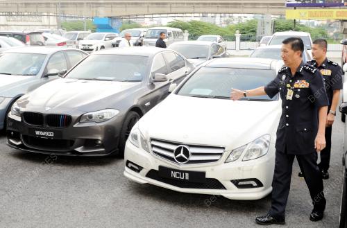 KL12_28042015_LAW_KERETA