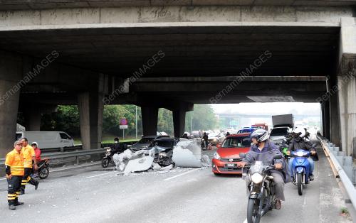 KL12_28092015_KEMALANGAN