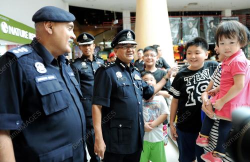 KL12_28122012_POLIS