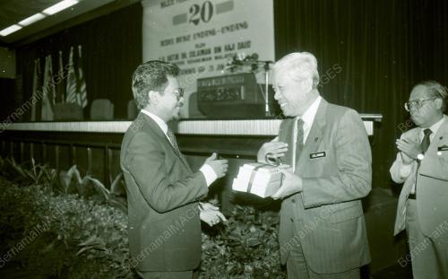 KL12_290690_PELANCARAN
