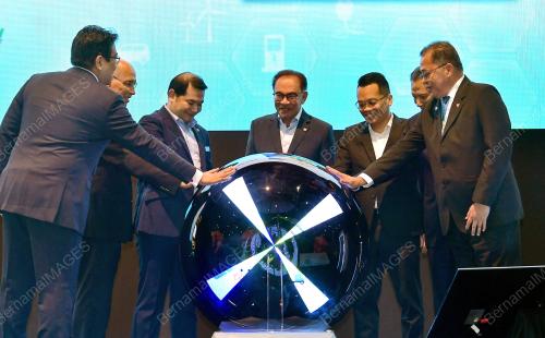 DATUK SERI ANWAR IBRAHIM