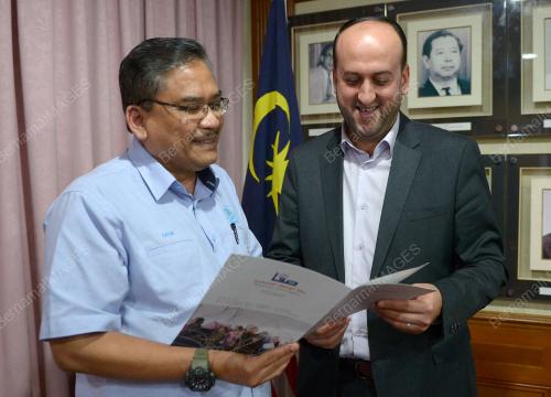 KL12_29112016_KUNJUNGAN_HORMAT