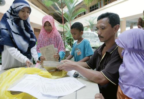 BUKU SEKOLAH