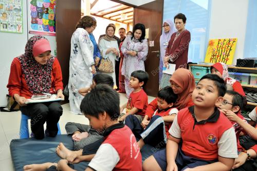 KL12_30012013_ROSMAH_AUTISME