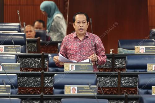 DATUK SERI AHMAD MASLAN