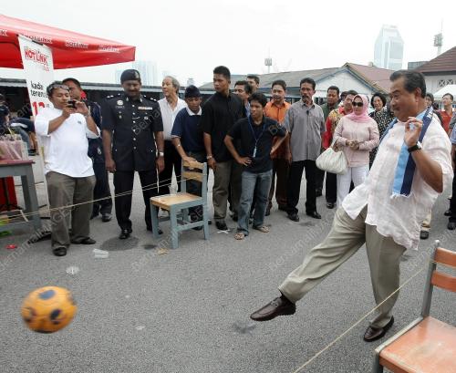 MUHYIDDIN YASSIN