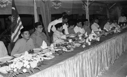 KL12_30072015_PM_BERBUKA