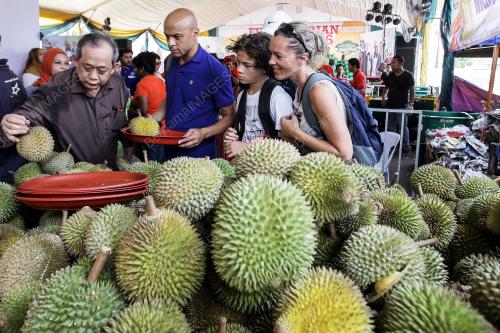 KL12_30072016_DURIAN