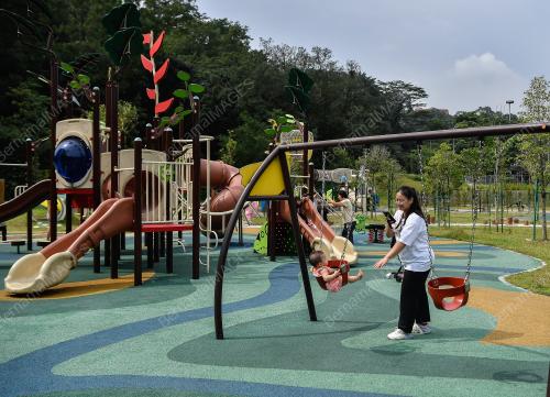 TINJAUAN CUTI SEKOLAH DAN RIADAH