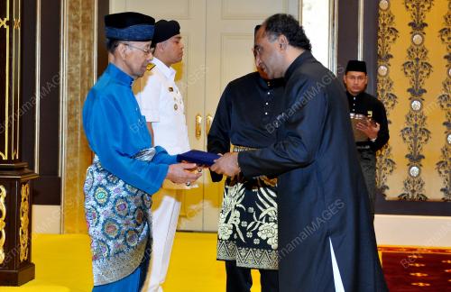 KL12_31032014_AGONG
