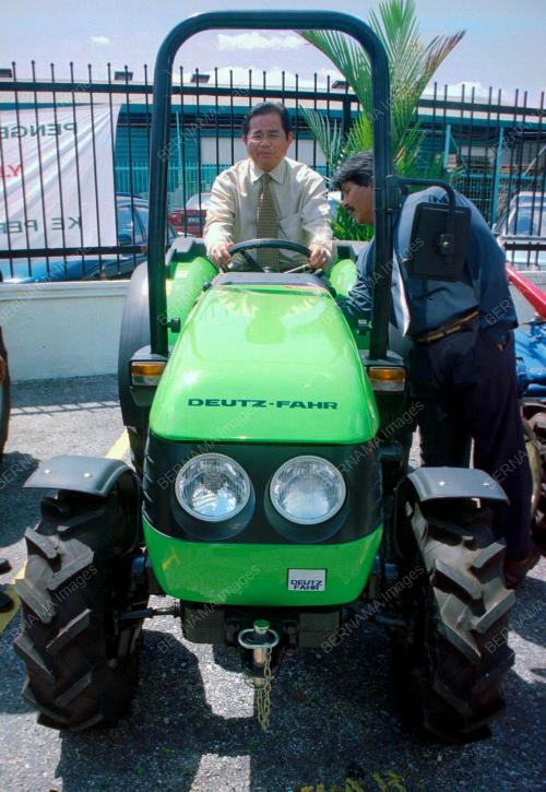 KL13-01_02_2001 AGROKID