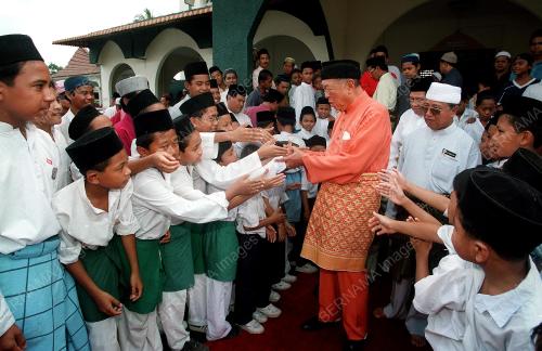KL13-12_05_2000_AGONG_JUMAAT_12052000